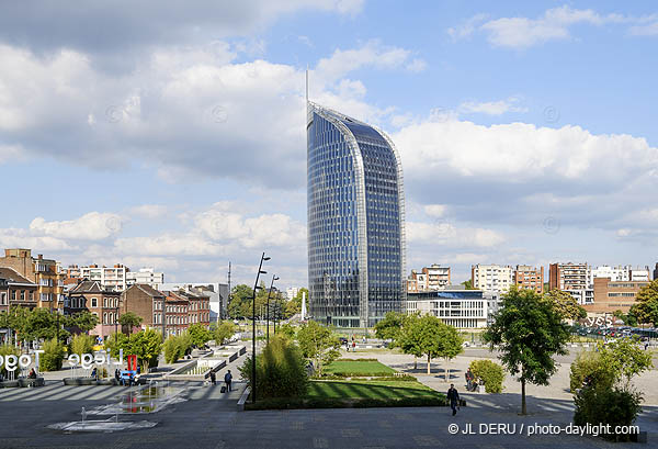 tour des finances à Liège